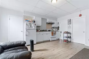 513 Washington St, Coventry, RI 02816 - Photo 15