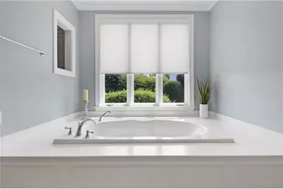 1 Harbor View Drive, Newport, RI 02840 - Photo 31