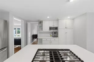 465 Red Chimney Dr, Warwick, RI 02886 - Photo 15