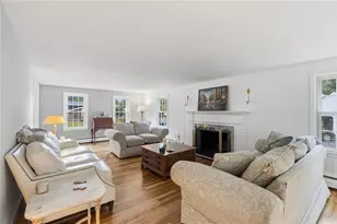 465 Red Chimney Dr, Warwick, RI 02886 - Photo 11