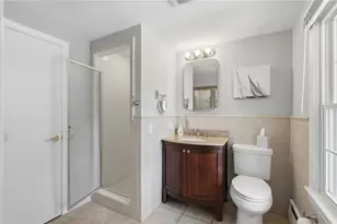 465 Red Chimney Dr, Warwick, RI 02886 - Photo 27