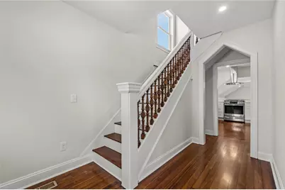 21 Russell Avenue, Newport, RI 02840 - Photo 9