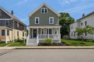21 Russell Ave, Newport, RI 02840 - Photo 1