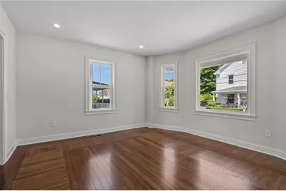21 Russell Avenue, Newport, RI 02840 - Photo 11