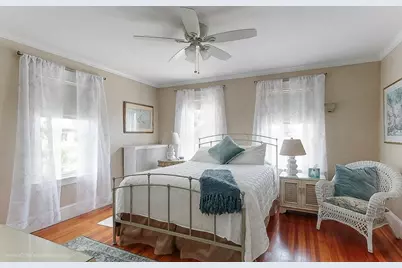 51 Powel Avenue, Newport, RI 02840 - Photo 17