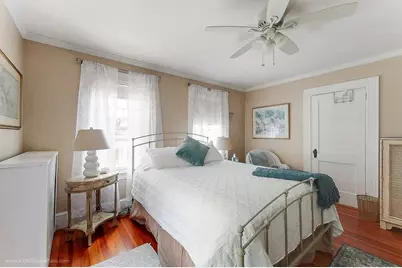 51 Powel Avenue, Newport, RI 02840 - Photo 15