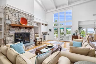 464 Black Point Ln, Portsmouth, RI 02871 - Photo 9