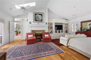464 Black Point Ln, Portsmouth, RI 02871 - Photo 17