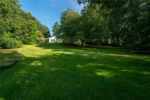 2956 Hartford Ave, Johnston, RI 02919 - Photo 35