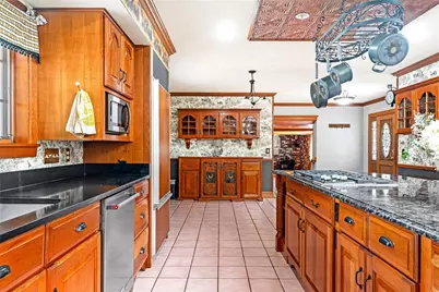 74 Oakwoods Drive, South Kingstown, RI 02879 - Photo 9