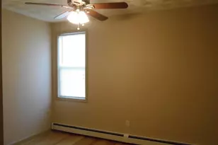 82 Sutton St, Providence, RI 02903 - Photo 19