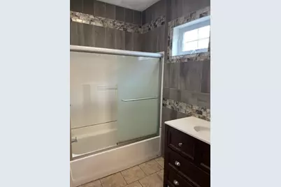 82 Sutton Street, Providence, RI 02903 - Photo 17