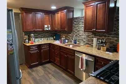 82 Sutton Street, Providence, RI 02903 - Photo 31