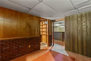 17 Crest Dr, North Kingstown, RI 02852 - Photo 37