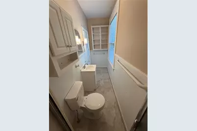 27 West Park Place #2F, Woonsocket, RI 02895 - Photo 5