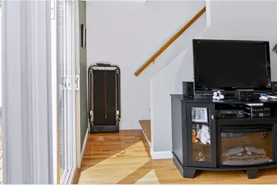 479 Providence Street #C1, Warwick, RI 02886 - Photo 15