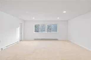 30 Argyle Ave, East Providence, RI 02915 - Photo 19