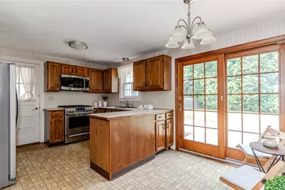 63 Abbey Avenue, Warwick, RI 02888 - Photo 9