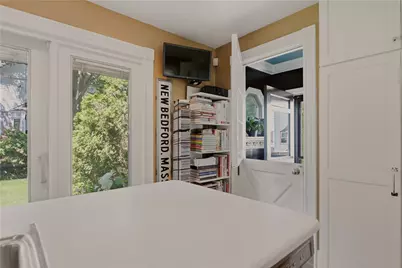 83 Malbone Road, Newport, RI 02840 - Photo 17