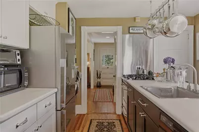 83 Malbone Road, Newport, RI 02840 - Photo 13