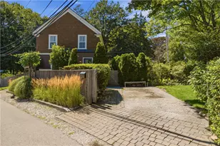 83 Malbone Rd, Newport, RI 02840 - Photo 39