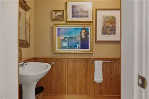 83 Malbone Rd, Newport, RI 02840 - Photo 19