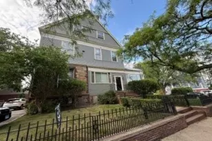 314 Angell St, Providence, RI 02906 - Photo 1