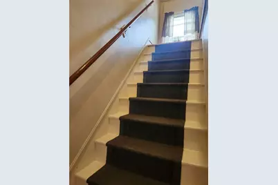 10 Douglas Street, West Warwick, RI 02893 - Photo 9