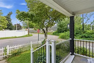 79 Winfield Rd, Johnston, RI 02919 - Photo 5