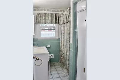 52 Kenyon Road, Cranston, RI 02910 - Photo 19