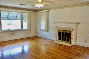 52 Kenyon Rd, Cranston, RI 02910 - Photo 9