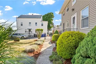 93 French St, Pawtucket, RI 02860 - Photo 7