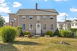 93 French St, Pawtucket, RI 02860 - Photo 3