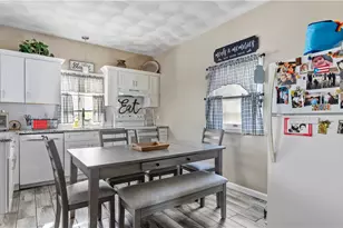 93 French St, Pawtucket, RI 02860 - Photo 11