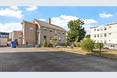 93 French Street, Pawtucket, RI 02860 - Photo 5