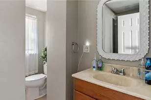 93 French St, Pawtucket, RI 02860 - Photo 21