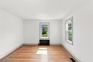 140 Myrtle Ave, Warwick, RI 02886 - Photo 19