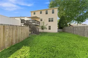 25 Plaza St, Cranston, RI 02920 - Photo 45