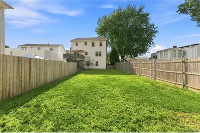 25 Plaza Street, Cranston, RI 02920 - Photo 47