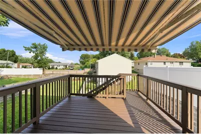 25 Plaza Street, Cranston, RI 02920 - Photo 7