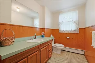 11 Lynde St, Providence, RI 02908 - Photo 15