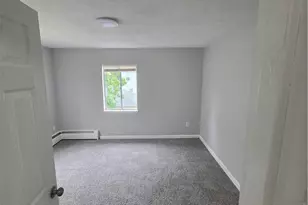 15 Barrows St, Providence, RI 02909 - Photo 11