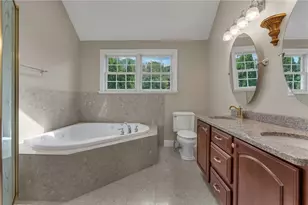 18 Steeple Ln, Lincoln, RI 02865 - Photo 27