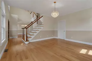 18 Steeple Ln, Lincoln, RI 02865 - Photo 11