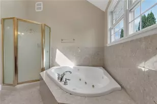 18 Steeple Ln, Lincoln, RI 02865 - Photo 27