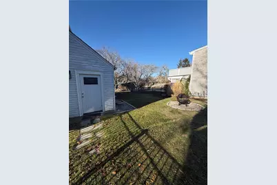 299 Prospect Avenue, Middletown, RI 02842 - Photo 23