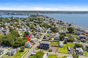 51 Pine St, Portsmouth, RI 02871 - Photo 37
