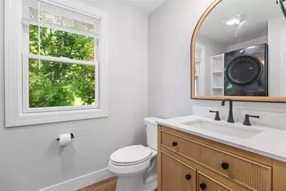 51 Pine Street, Portsmouth, RI 02871 - Photo 15