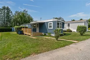 39 Cathy Cir, Portsmouth, RI 02871 - Photo 1