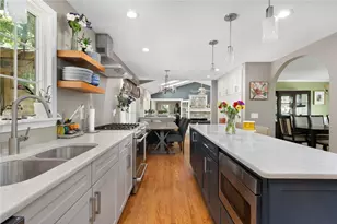 25 Factory Pond Cir, Smithfield, RI 02828 - Photo 21